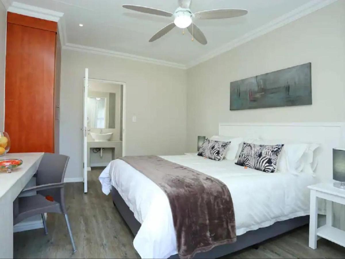 Eagle Cove Bed & Breakfast Honeydew Bagian luar foto