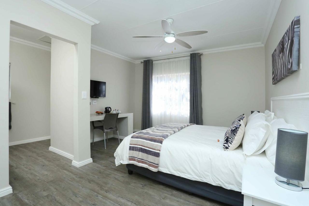 Eagle Cove Bed & Breakfast Honeydew Bagian luar foto